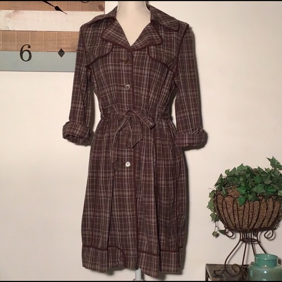 BCBGMaxAzria Jackets & Blazers - BCBGMaxazria Audrey trench coat brown plaid M